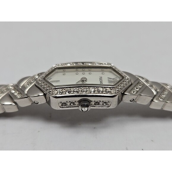 Pulsar 1N00 X204 Ladies Hexagon Crystal Accent MOP Dial Quartz Watch New Battery - Picture 10 of 11